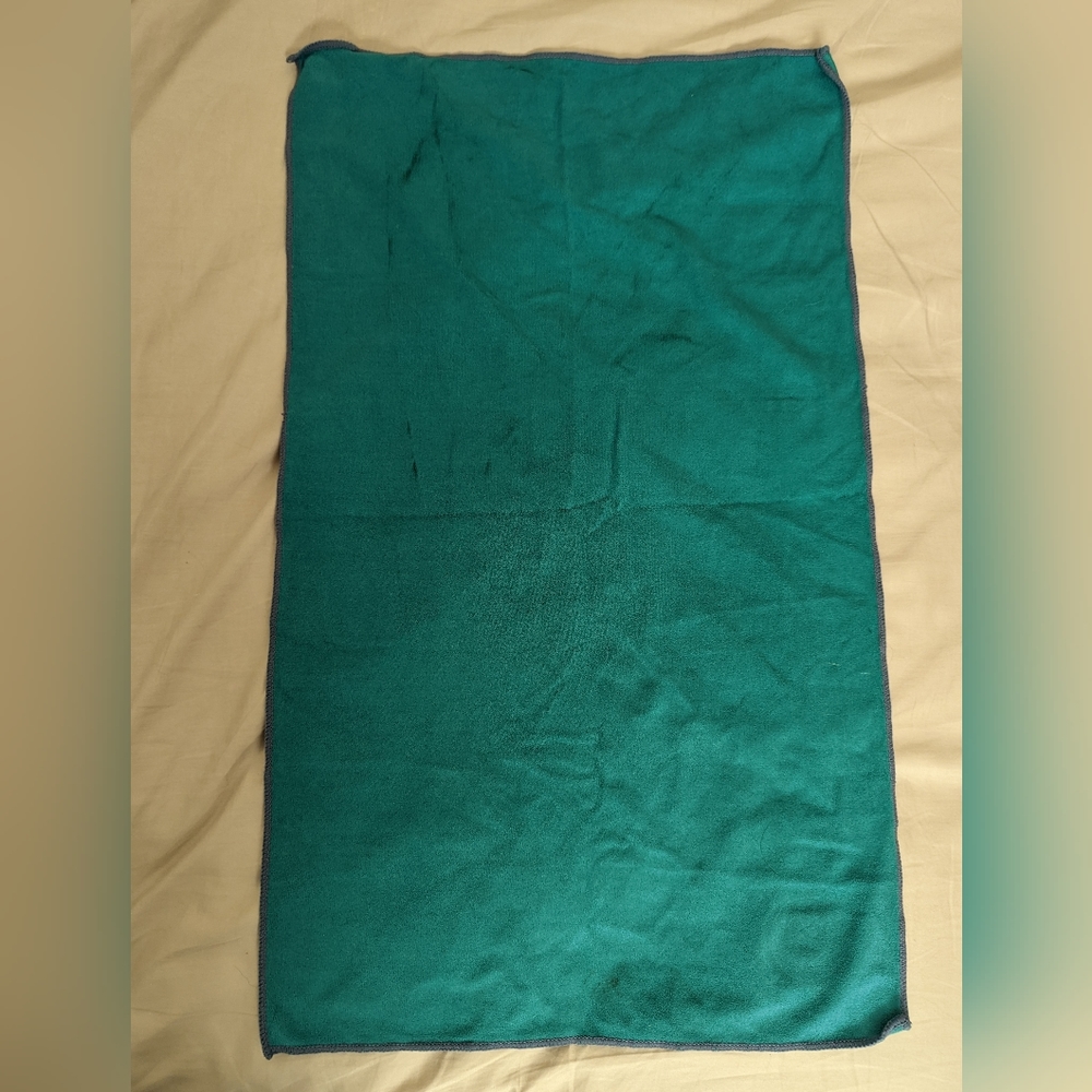 manduka hand towel green